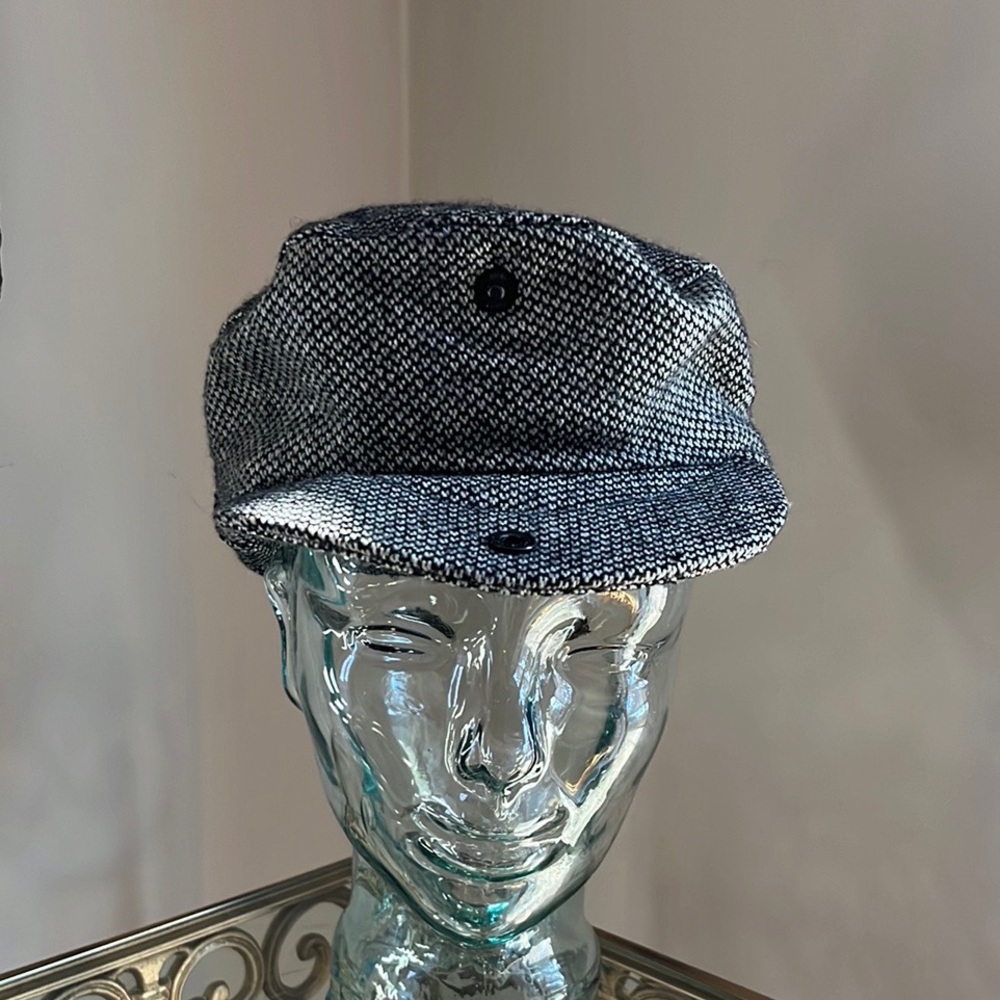 Vintage AVOCA Newsboy Cabbie Cap 100% Wool Made Size 7 3/8